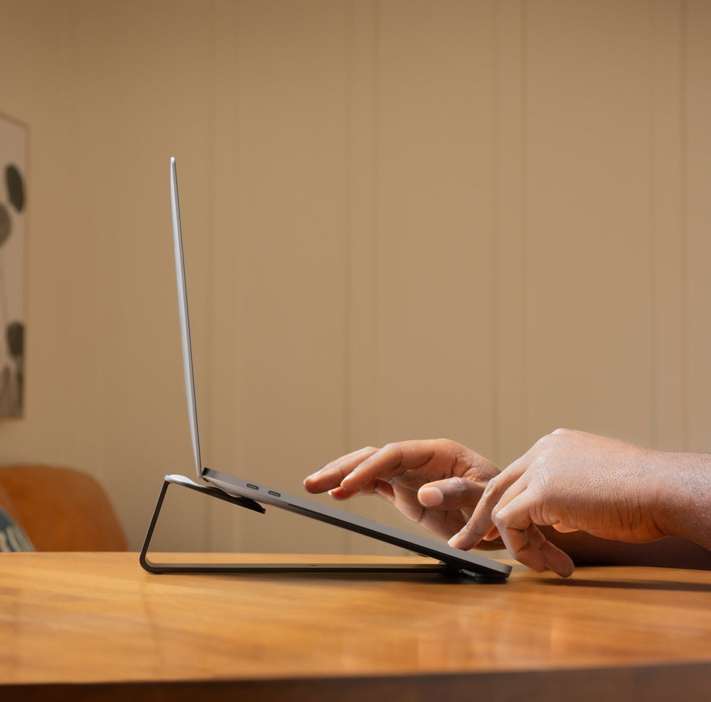 Twelve South ParcSlope II Desktop Stand For MacBook and iPad - Mac Addict