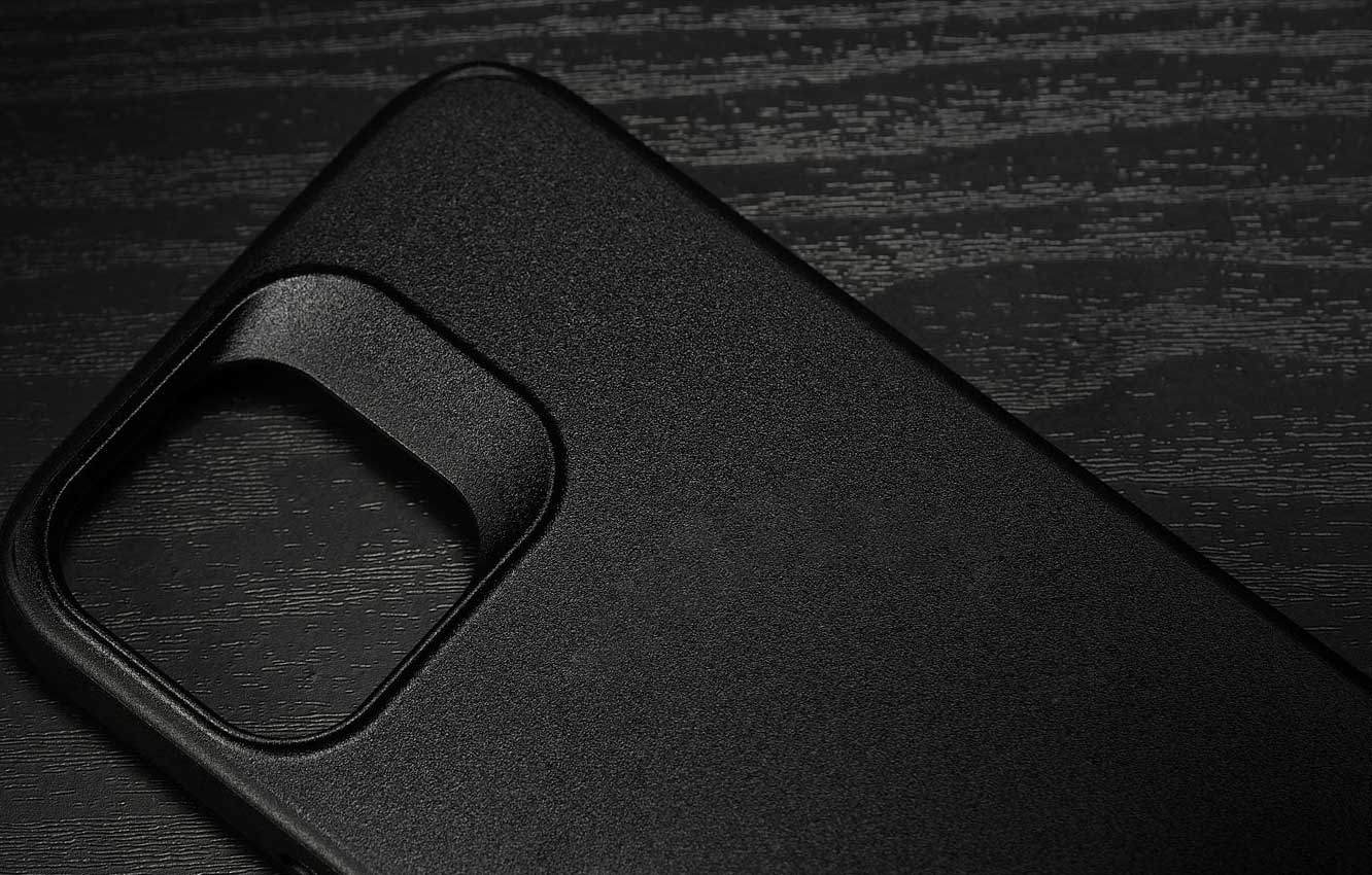Caudabe Synthesis Slim & Rugged Case iPhone 13 Pro Max 6.7 - Black - Mac Addict