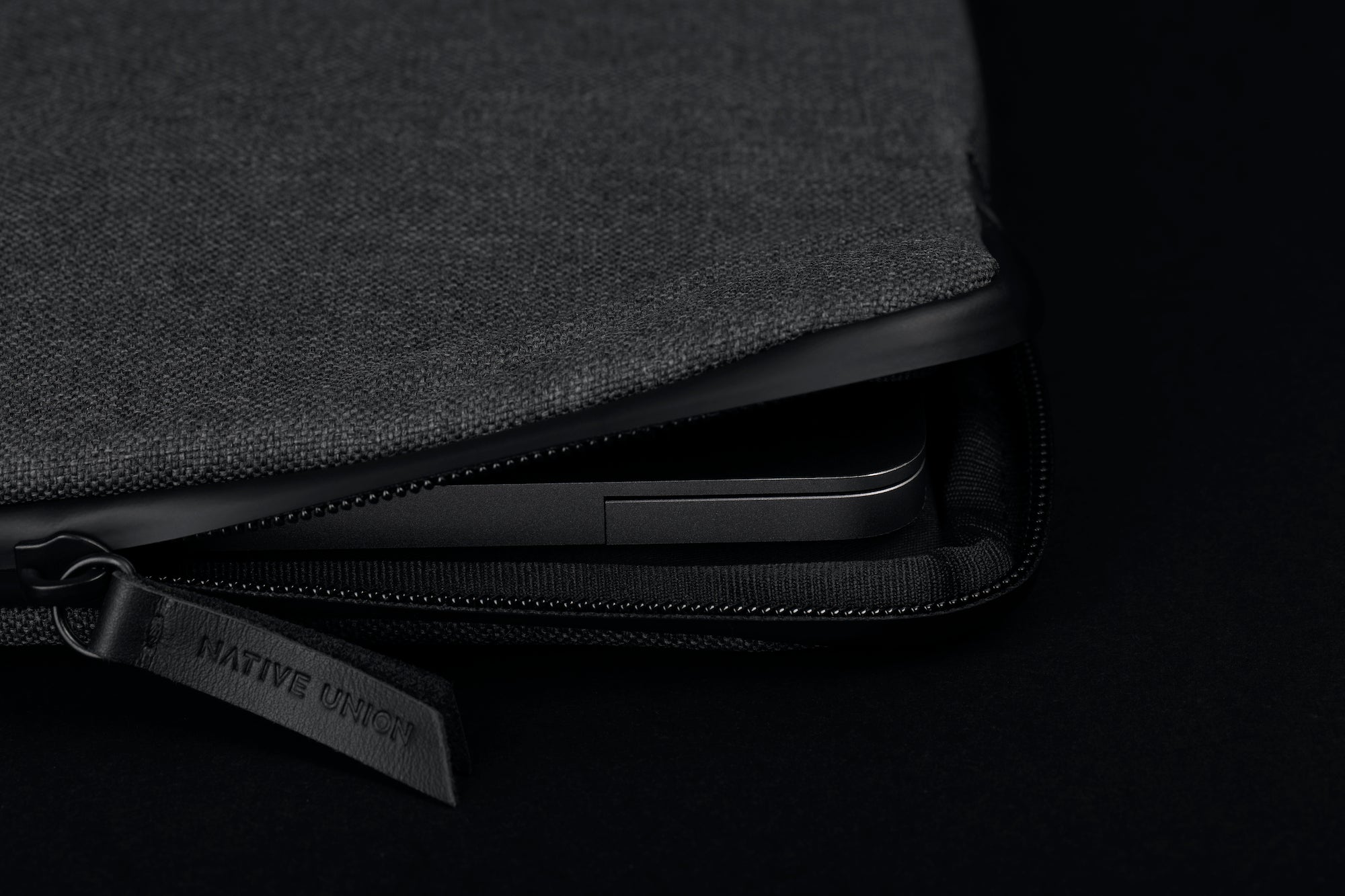 Native Union Stow Lite Sleeve For 13" MacBook Pro/ Air - Slate - Mac Addict